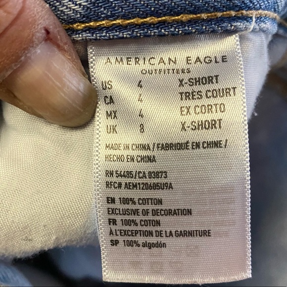 SOLD American Eagle Light Wash Mom Jeans - Picture 7 of 7